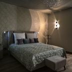 Двухместный (Double (новая часть)), Dream Hostel