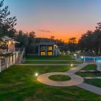 Своя ухоженная территория, Загородный отель Sosnovoe Family Club