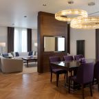 Обеденная зона в отеле Резиденции Москва - Сервисные Апартаменты

