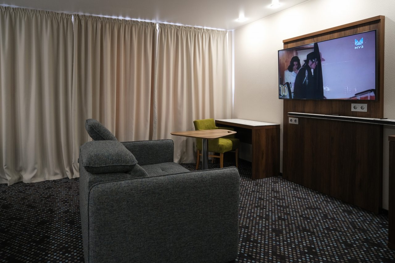 Люкс (С кроватью размера «king-size»), Гостиница Олимпия