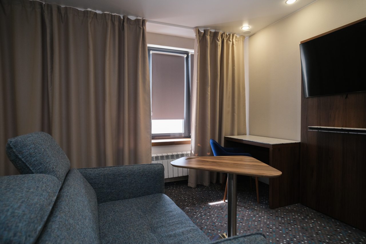 Люкс (С кроватью размера «king-size»), Гостиница Олимпия