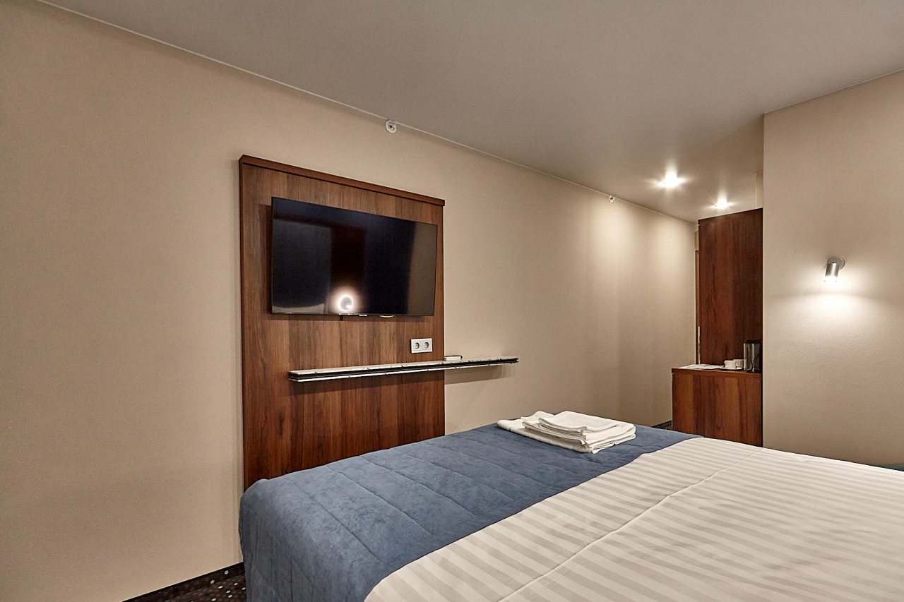 Телевизор в каждом номере