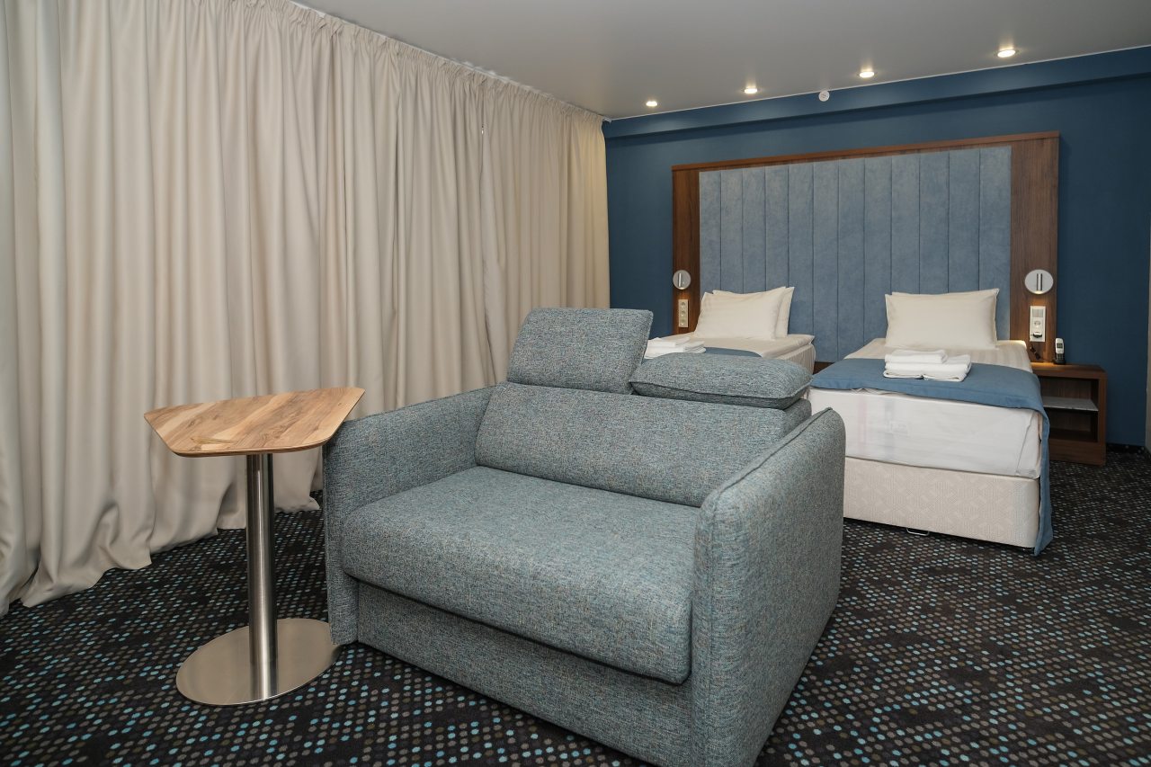 Диван застилается как кровать