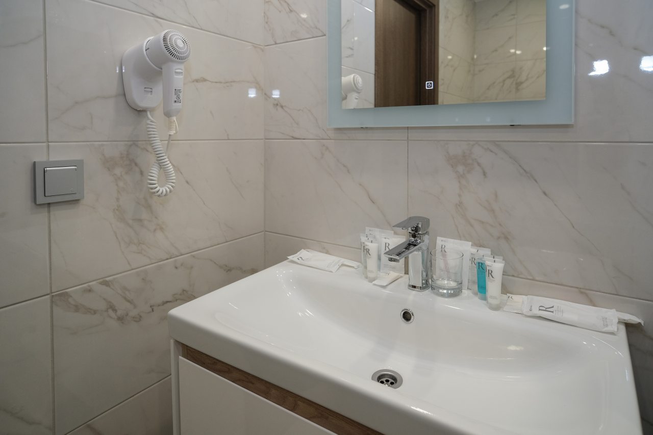 Принадлежности для душа.