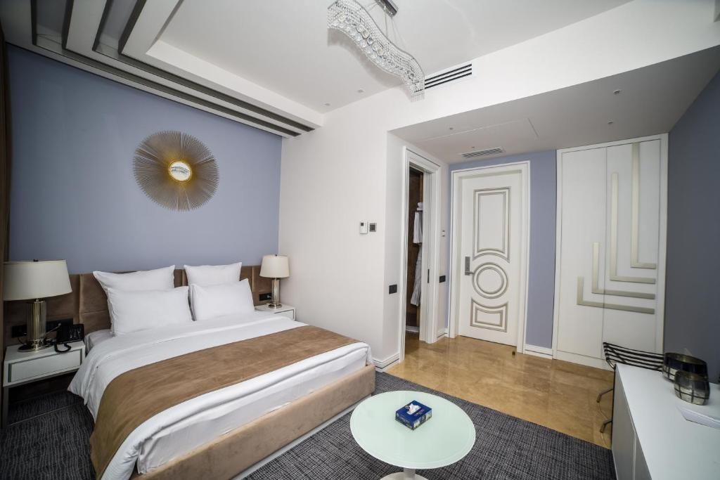 Двухместный (Небольшой двухместный номер с 1 кроватью или 2 отдельными кроватями) отеля Aghababyan's Hotel, Ереван