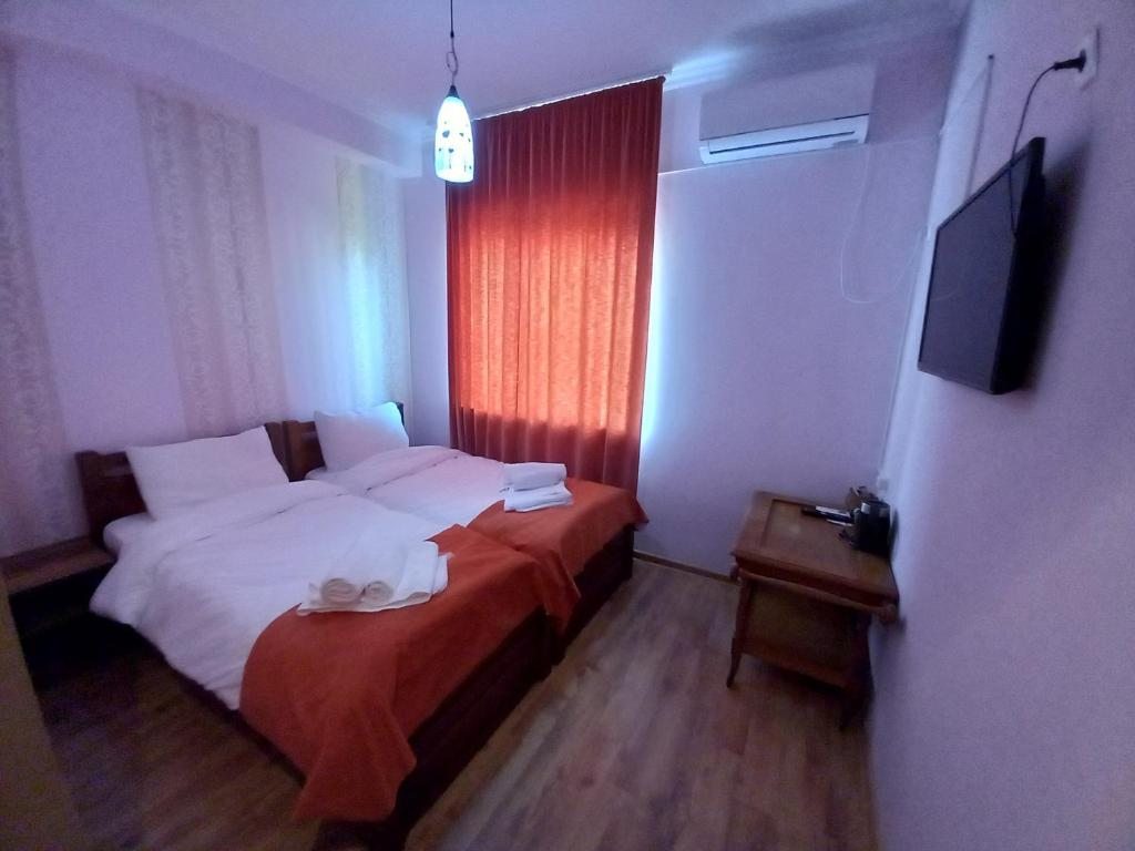 Двухместный (Двухместный номер с 1 кроватью или 2 отдельными кроватями) отеля Hotel David, Кутаиси