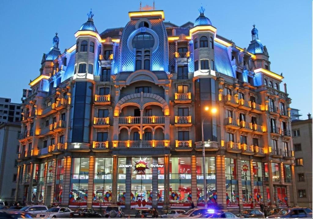 Continental Apart Hotel, Батуми