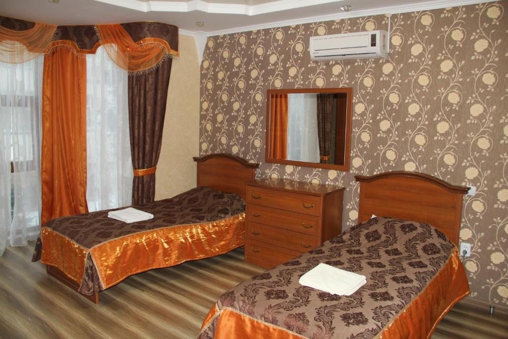 Двухместный (Двухместный номер Делюкс с 2 отдельными кроватями) отеля Kristall Hotel, Бостери