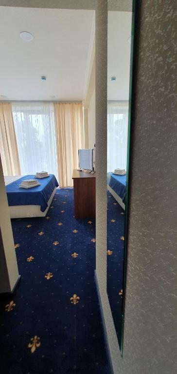 Двухместный (Стандартный двухместный номер с 1 кроватью или 2 отдельными кроватями) отеля Evropa, Гагра