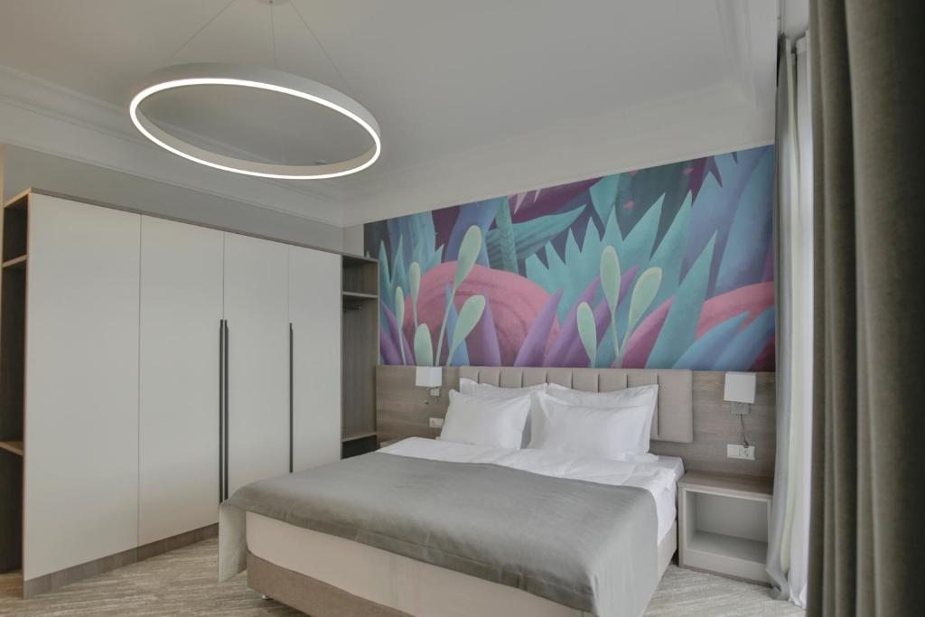 Двухместный (Двухместный номер с 1 кроватью или 2 отдельными кроватями и видом на море) отеля Garden Resort, Гагра