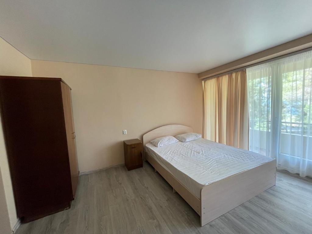 Двухместный (Стандартный двухместный номер с 1 кроватью или 2 отдельными кроватями) отеля Kodor Relax Hotel, Гагра