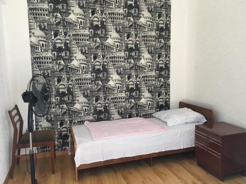Двухместный (Бюджетный двухместный номер с 2 отдельными кроватями) гостевого дома У Заиры, Гудаута
