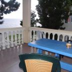 Четырехместный (Четырехместный номер с видом на море), Festina Lente