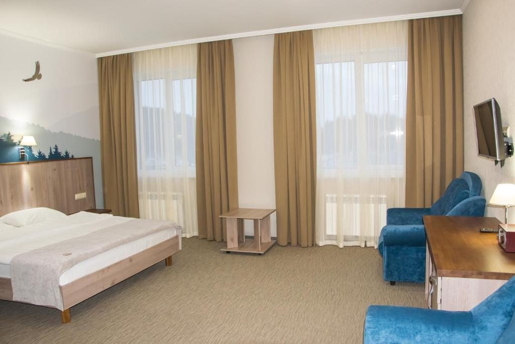 Двухместный (Улучшенный двухместный номер с 1 кроватью) отеля Жемчужина Белокурихи, Белокуриха