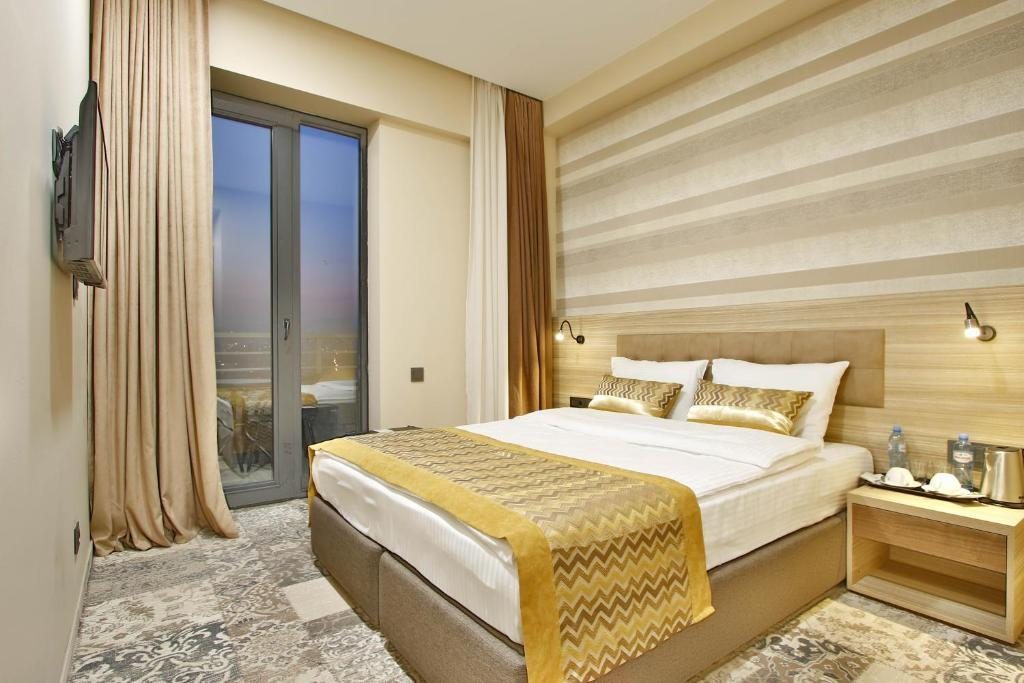 Двухместный (Бюджетный двухместный номер с 1 кроватью) отеля Ameri Plaza Tbilisi, Тбилиси