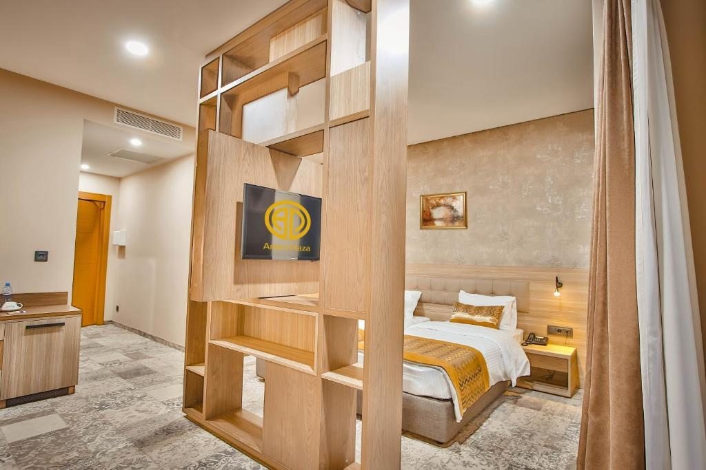 Двухместный (Двухместный номер Делюкс с 1 кроватью или 2 отдельными кроватями) отеля Ameri Plaza Tbilisi, Тбилиси