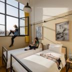 Двухместный (Двухместный номер с 2 отдельными кроватями), Fabrika Hostel & Suites