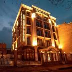 Трехместный (Улучшенный трехместный номер), Gold Tbilisi Hotel