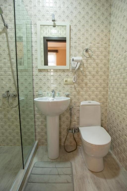 Одноместный (Одноместный номер с ванной комнатой) отеля Otiums Hotel, Тбилиси