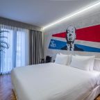 Двухместный (Улучшенный двухместный номер с 1 кроватью), Platforma Design Hotel