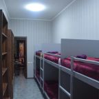 Номер (Кровать в общем 6-местном номере для мужчин и женщин), City Hotel with kitchen