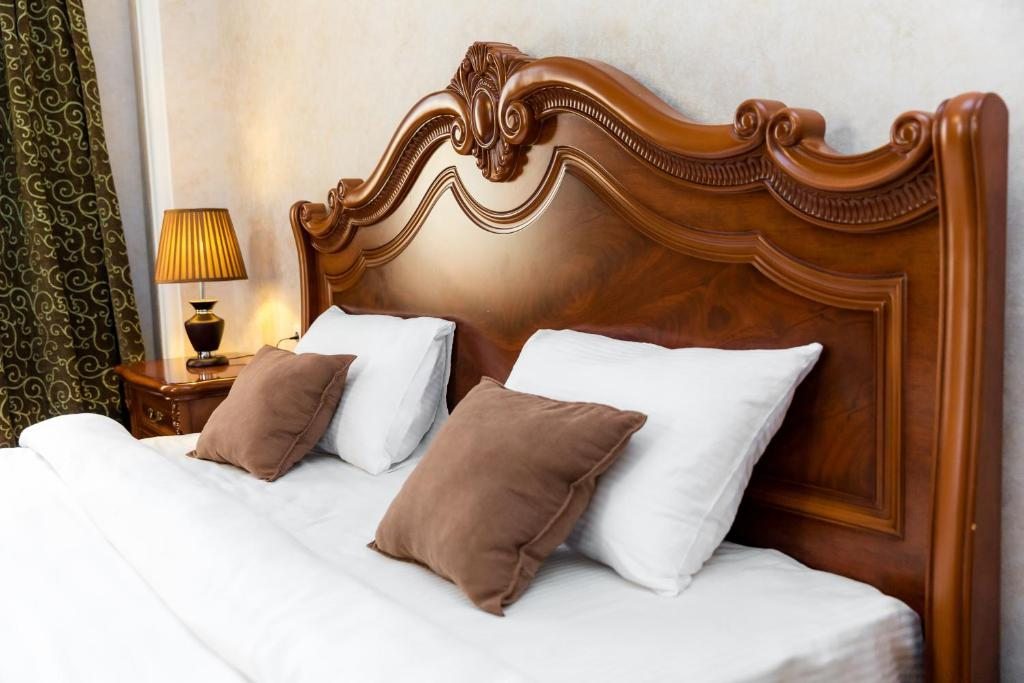 Двухместный (Двухместный номер Делюкс с 1 кроватью (для 2 взрослых и 1 ребенка)) отеля Elia Palace Hotel, Тбилиси