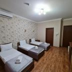 Трехместный (Классический трехместный номер), Gold Line Hotel