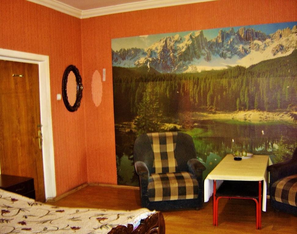 Двухместный (Двухместный номер с 1 кроватью или 2 отдельными кроватями и собственной ванной комнатой) отеля Hotel Lilo near Airport, Тбилиси