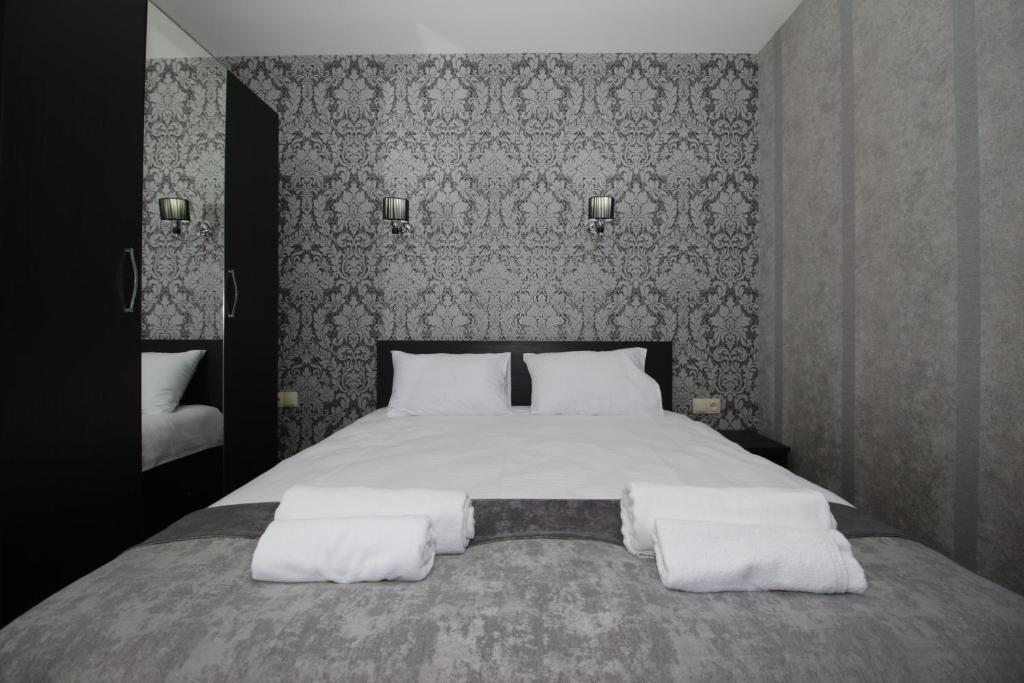 Двухместный (Стандартный двухместный номер с 1 кроватью) отеля MariaLuis Hotel, Тбилиси