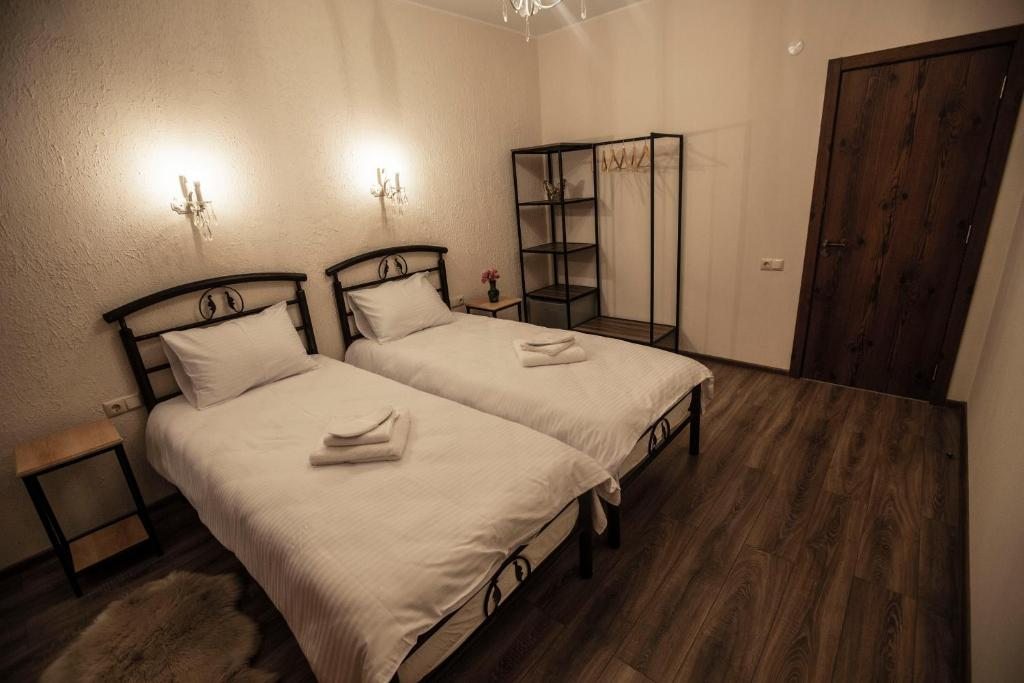 Двухместный (Двухместный номер с 2 отдельными кроватями и видом на город) отеля Wine Hills, Тбилиси
