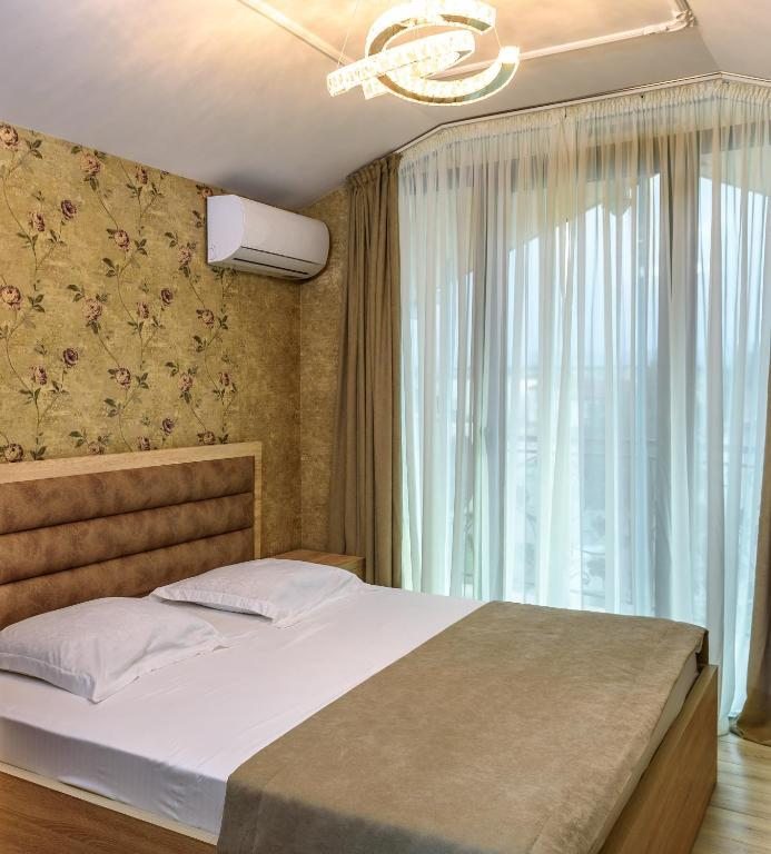 Двухместный (Двухместный номер с 1 кроватью и балконом) отеля GK Villa, Тбилиси