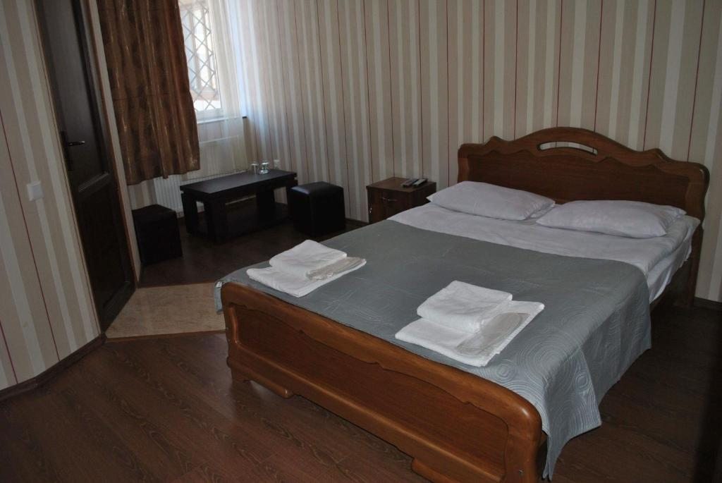 Двухместный (Бюджетный двухместный номер с 1 кроватью) отеля Hotel Giosheri, Тбилиси