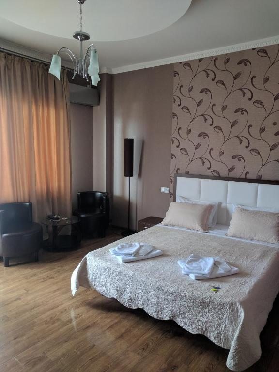 Двухместный (Двухместный номер Делюкс с 1 кроватью и балконом), Hotel Stal+