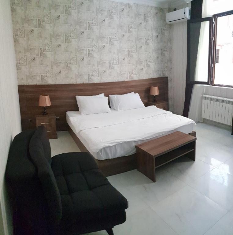 Двухместный (Двухместный номер с 1 кроватью или 2 отдельными кроватями) отеля Ire Palace, Батуми