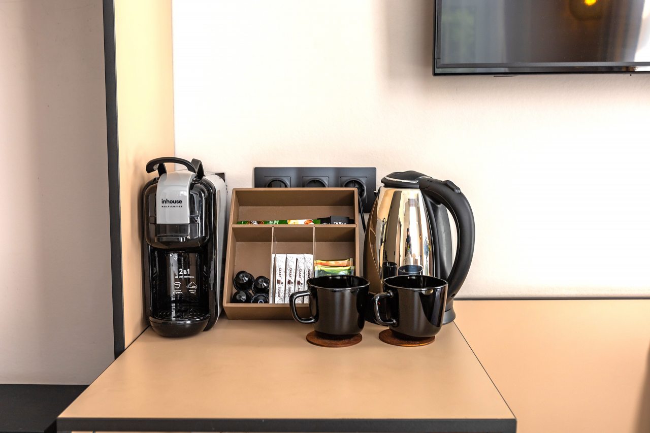 Сьюит (Люкс), Отель Tesla