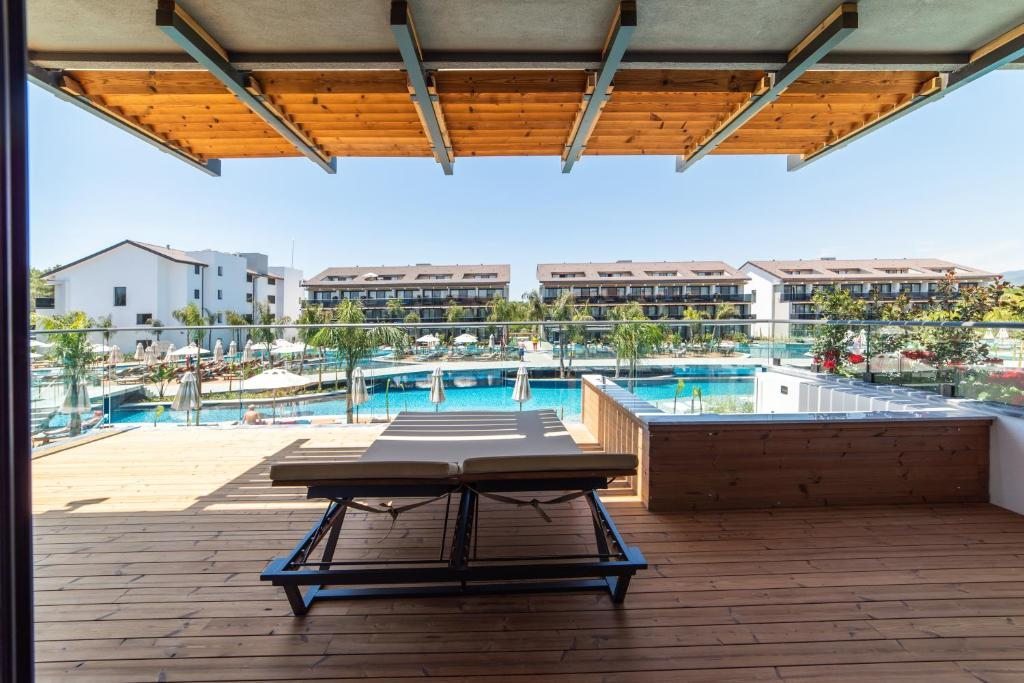 Сьюит (Люкс Lake House с гидромассажной ванной), The Residence at TUI SENSATORI Resort Barut Fethiye - Ultra All Inclusive - Adults Only