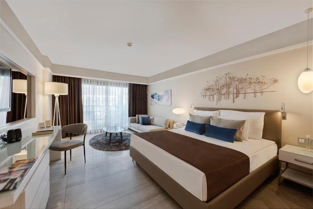 Двухместный (Двухместный номер с 1 кроватью и частичным видом на море) отеля TUI SENSATORI Resort Barut Fethiye - Ultra All Inclusive, Фетхие