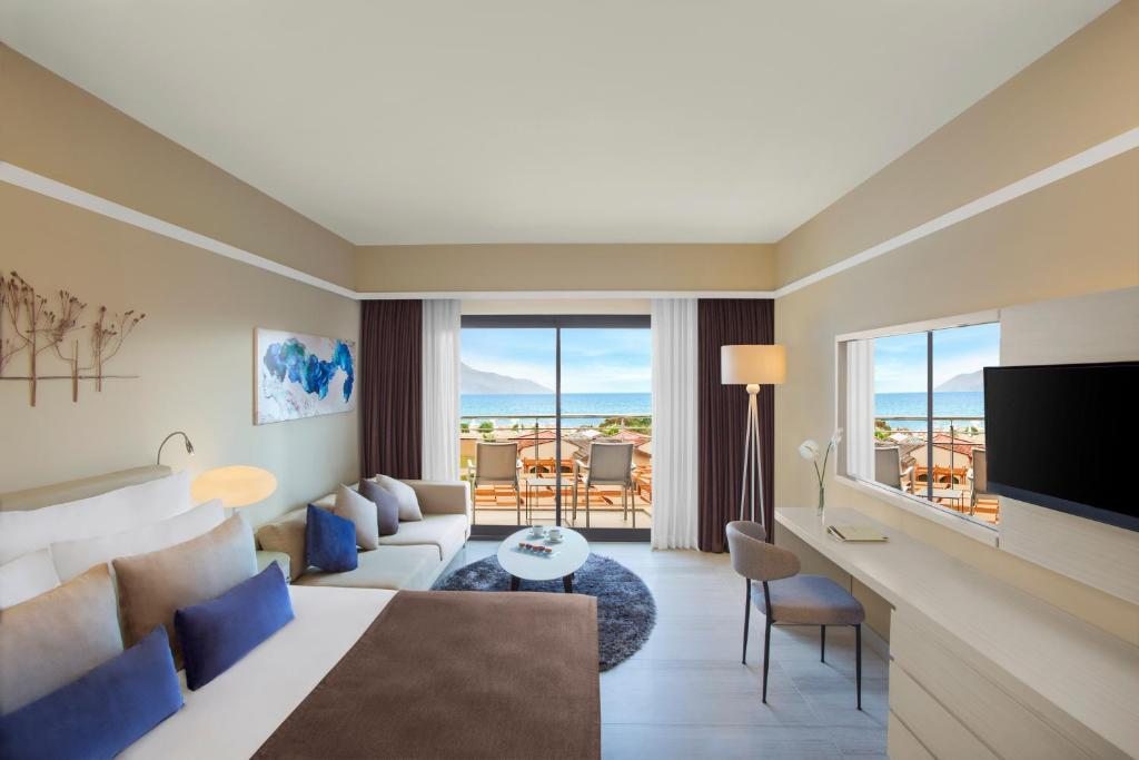 Двухместный (Двухместный номер с 1 кроватью, вид на море) отеля TUI SENSATORI Resort Barut Fethiye - Ultra All Inclusive, Фетхие