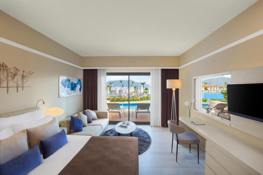 Четырехместный (Четырехместный номер с выходом к бассейну), TUI SENSATORI Resort Barut Fethiye - Ultra All Inclusive