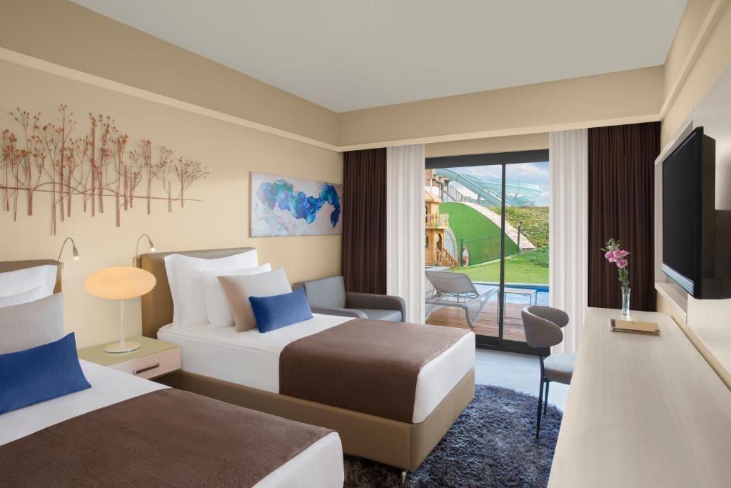 Сьюит (Улучшенный семейный номер с выходом к бассейну), TUI SENSATORI Resort Barut Fethiye - Ultra All Inclusive