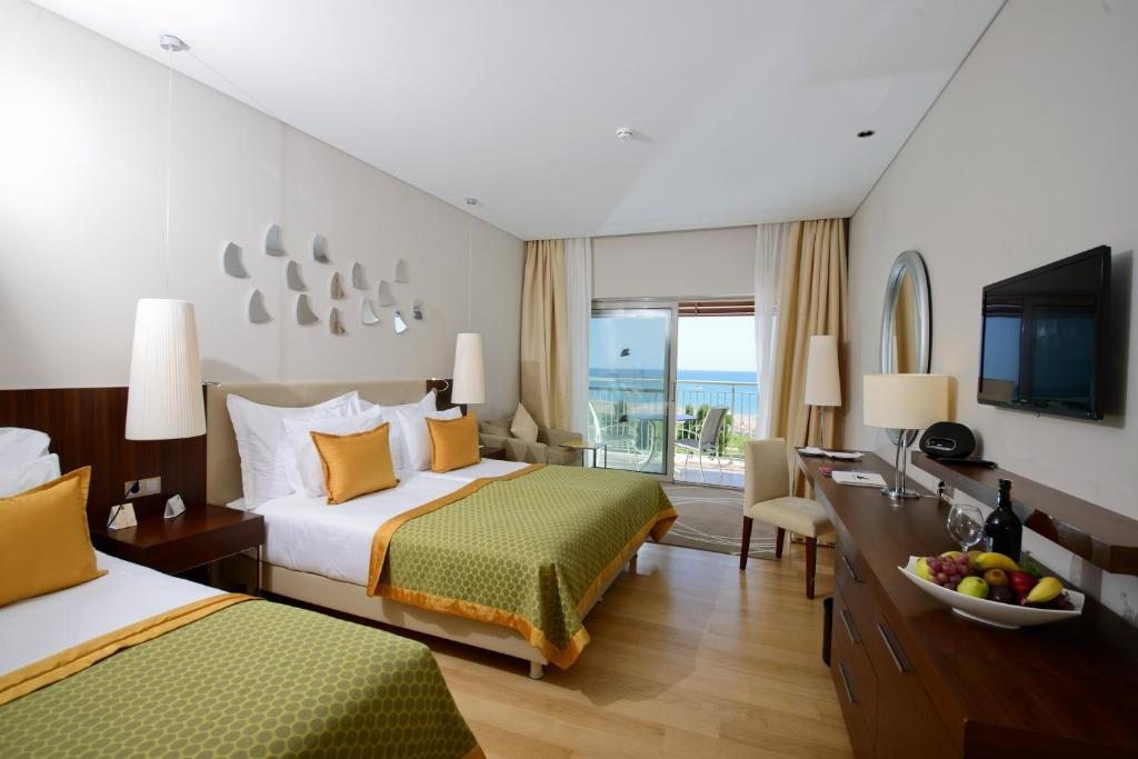 Четырехместный (Четырехместный номер с видом на море) отеля TUI SENSATORI Resort Barut Sorgun - Ultra All Inclusive, Сиде