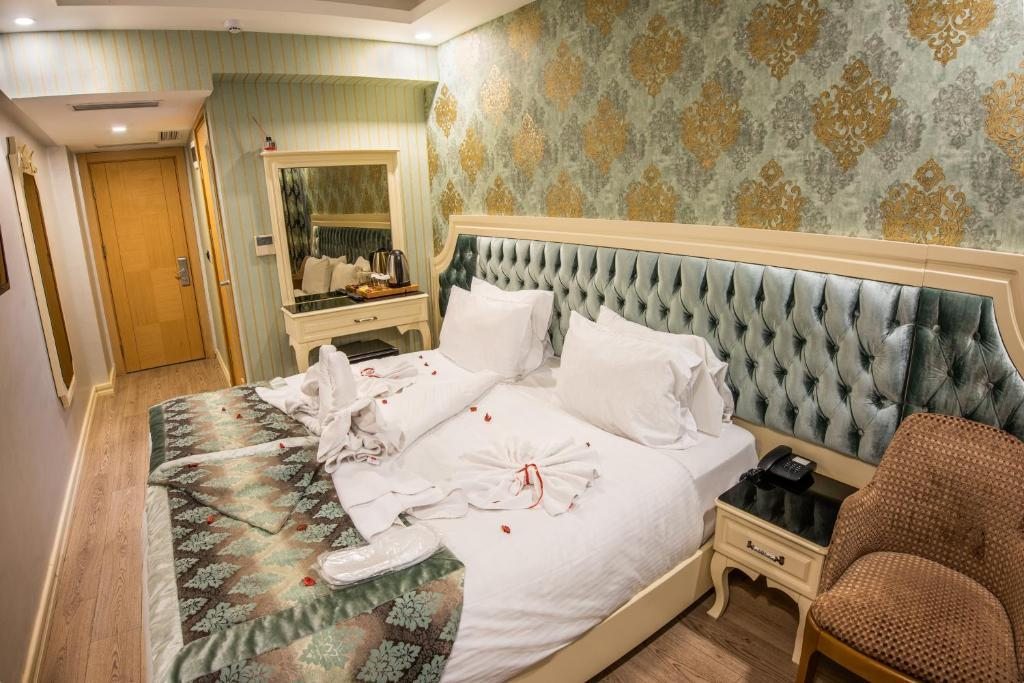 Двухместный (Стандартный двухместный номер с 2 отдельными кроватями) отеля Sirkeci Ersu Hotel & SPA, Стамбул