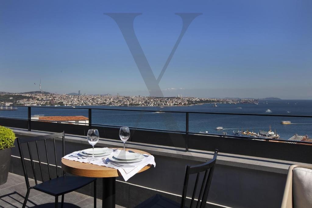 Апартаменты (Апартаменты с видом на море) апартамента X FLATS TAKSİM, Стамбул