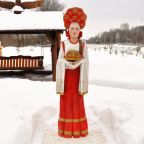 На территории арт-объекты для фото, База отдыха Мамин уют