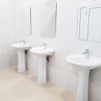 Трехместный (Трехместный номер эконом-класса с общей ванной комнатой), Хостел Royal