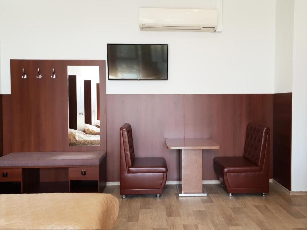 Номер (Общий шестиместный номер для мужчин и женщин), Хостел Royal