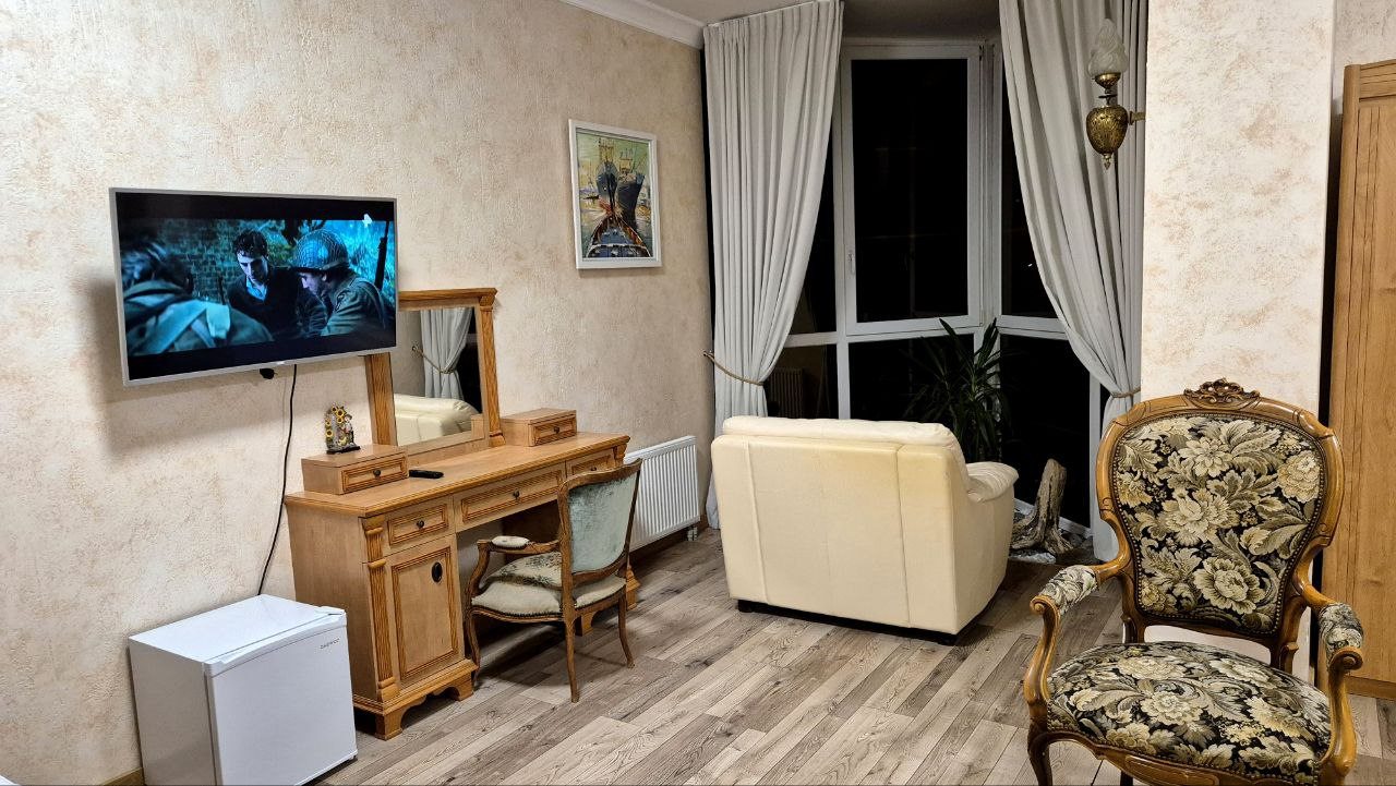 Двухместный (Джуниор Сют (полулюкс)), Отель Фрам