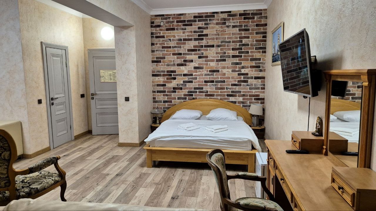 Двухместный (Джуниор Сют (полулюкс)), Отель Фрам