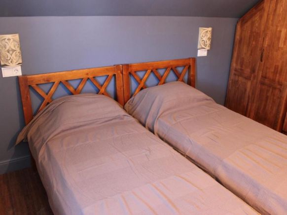 Фотография номера гостевого дома Кызыл-Котёк