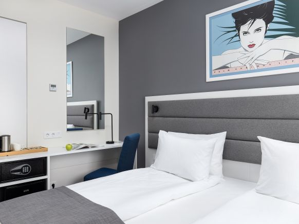 Фотография номера гостиницы 1 АРТ ОТЕЛЬ